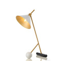 Neues Design Metalltischlampe modernes Schlafzimmer LED Tisch Schreibtischlampe